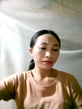 lucybaby00 online show from October 2, 5:18 pm