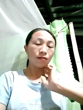 lucybaby00 online show from October 5, 8:25 pm