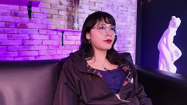 kitty malach online show from February 22, 7:53 am