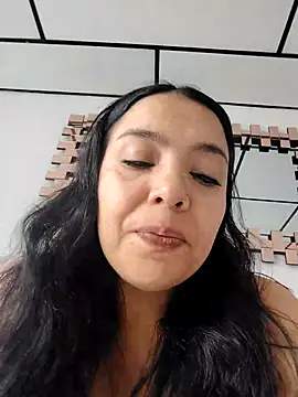 Snapshot of Anahibella chatting on October 20, 6:11 pm Anahibella online show from October 20, 6:11 pm