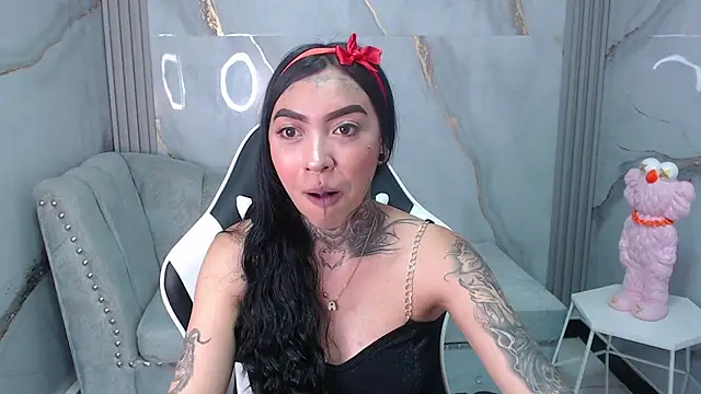 Ashley Blum v online show from September 16, 8:39 pm