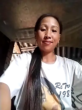 cute love00 online show from September 18, 6:12 am