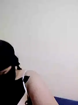 Diva watine online show from November 5, 8:25 pm