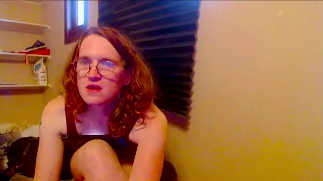 Snapshot of Rewpert chatting on October 13, 10:56 pm Rewpert online show from October 13, 10:56 pm