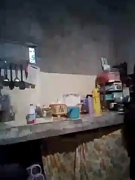 oceanlover23 online show from September 14, 9:23 pm