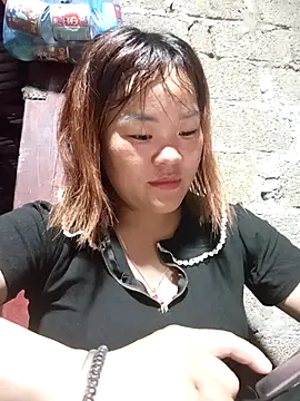 sukabae00 online show from April 15, 1:00 pm