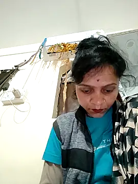 Sonam dhakad online show from February 5, 3:37 pm