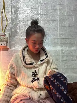 AAANINE22 online show from November 9, 2:13 pm