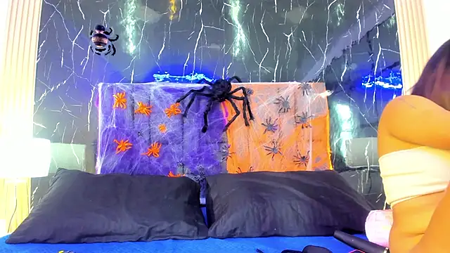 BustyGlow online show from October 21, 11:14 am