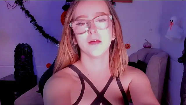 kristal joi dl online show from October 11, 12:19 pm