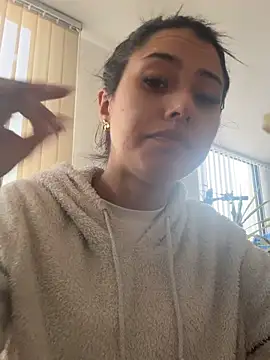 Victoria alson online show from March 25, 1:14 pm