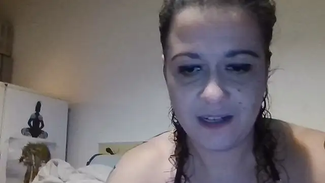 whatYwantMorrre online show from October 10, 7:30 pm