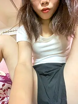 Leyleisanmay online show from October 1, 4:34 pm