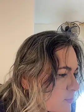 Lucy Milf 474 online show from January 19, 12:01 pm