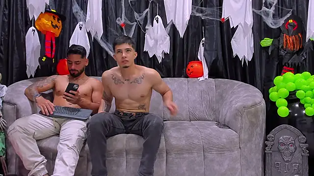 mike friends online show from October 30, 1:30 am