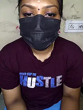 Snapshot of Tamil_Attitude_queen chatting on October 3, 7:41 pm Tamil Attitude queen online show from October 3, 7:41 pm