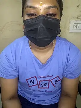 Snapshot of Tamil_Attitude_queen chatting on September 17, 7:56 pm Tamil Attitude queen online show from September 17, 7:56 pm