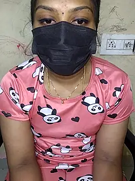 Snapshot of Tamil_Attitude_queen chatting on October 14, 7:16 pm Tamil Attitude queen online show from October 14, 7:16 pm