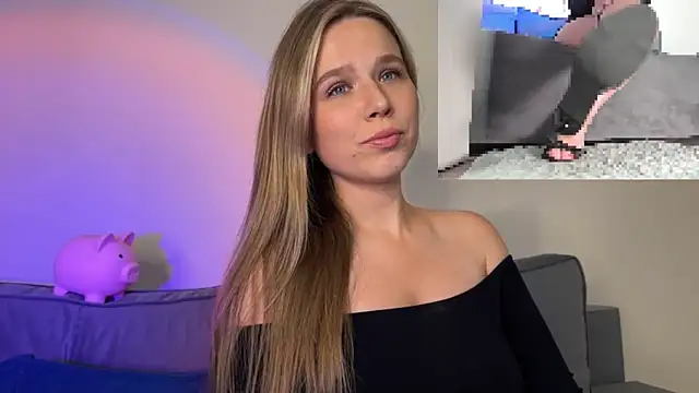 Snapshot of GoddessRoss chatting on October 7, 5:50 pm GoddessRoss online show from October 7, 5:50 pm