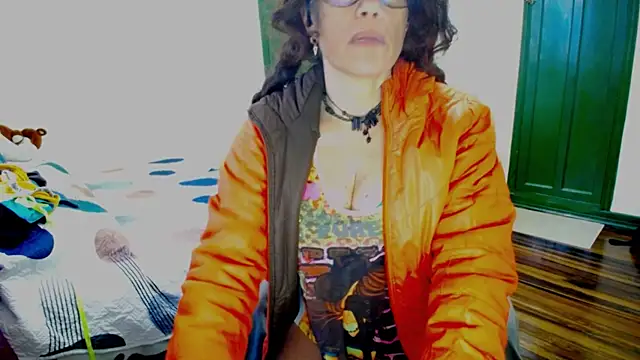 fenix colette online show from June 4, 8:57 pm