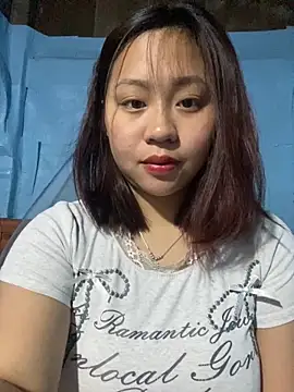 maianhcute online show from March 2, 12:32 am