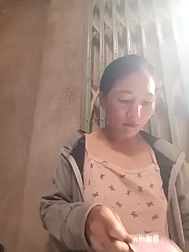 YAYAA-502 online show from September 25, 8:02 am