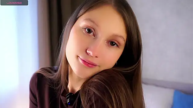 MelaniSeiver online show from October 3, 2:05 am