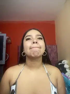 SweetSophie26 online show from June 24, 3:27 am