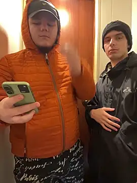 desiredude9 online show from February 7, 10:24 pm