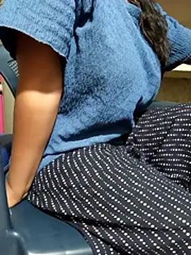 Aaradhya Sharma online show from December 18, 9:03 am