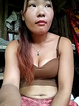 lylylove online show from September 12, 5:08 am