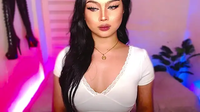 MissRumi Hunter online show from March 1, 9:25 pm