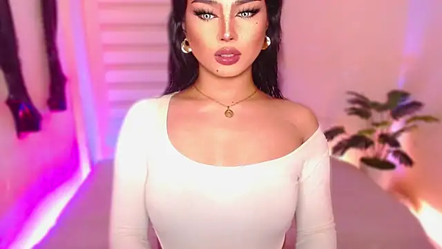 MissRumi Hunter online show from April 7, 7:27 pm