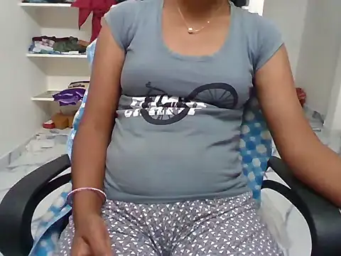 Snapshot of raasi_telugu chatting on September 25, 5:22 pm raasi telugu online show from September 25, 5:22 pm