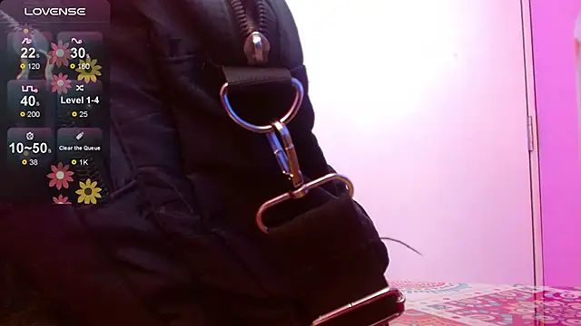 Isabella Mendez  online show from October 3, 4:12 pm