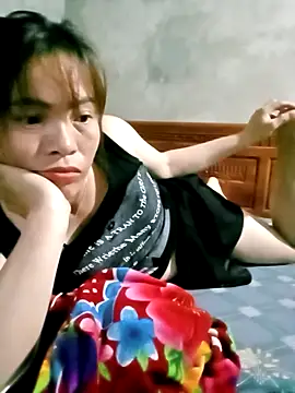 Snapshot of Maymay0033 chatting on September 27, 10:44 am Maymay0033 online show from September 27, 10:44 am