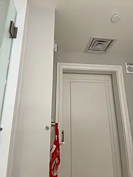 ittybittymeryssa online show from March 29, 6:12 am