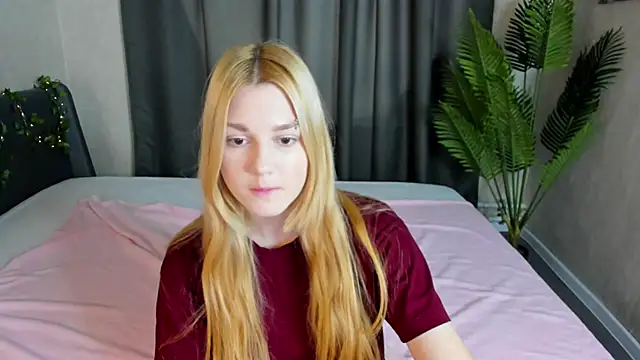 Sylvia Ortiz online show from October 25, 9:17 am