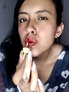 Queen Ashly online show from June 6, 2:07 am