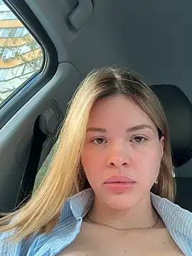 SMELLSEX online show from September 12, 3:08 pm