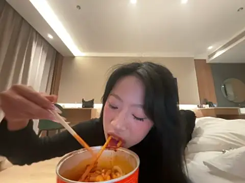 jingjing005 online show from March 12, 11:02 am