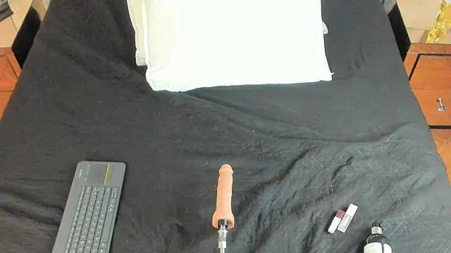 BellaBoobs  online show from March 23, 8:59 pm