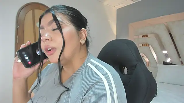 BellaBoobs  online show from March 2, 7:20 pm