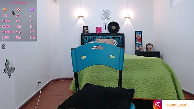Snapshot of naomii_san chatting on September 26, 10:40 pm naomii san online show from September 26, 10:40 pm