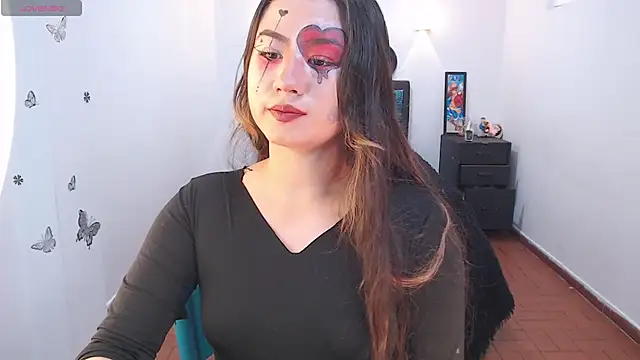 Snapshot of naomii_san chatting on October 12, 9:28 pm naomii san online show from October 12, 9:28 pm
