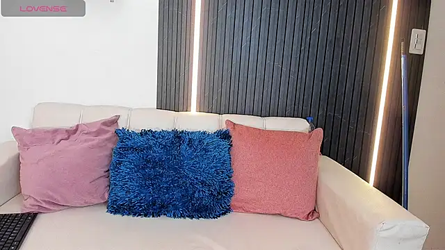 Gabrielaa Miller  online show from September 10, 7:47 pm