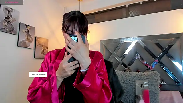 Candy Hott7 online show from September 27, 9:33 pm