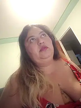 curvy diva  online show from December 20, 10:30 am