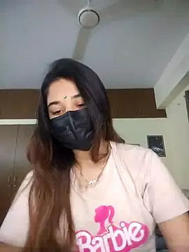 midnightmuse-03 online show from February 19, 6:18 pm