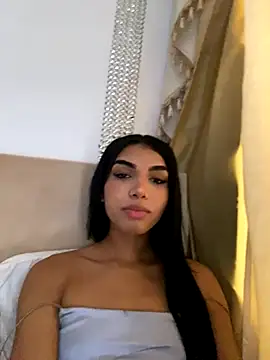 VeronicaSaenzx online show from November 25, 8:42 pm